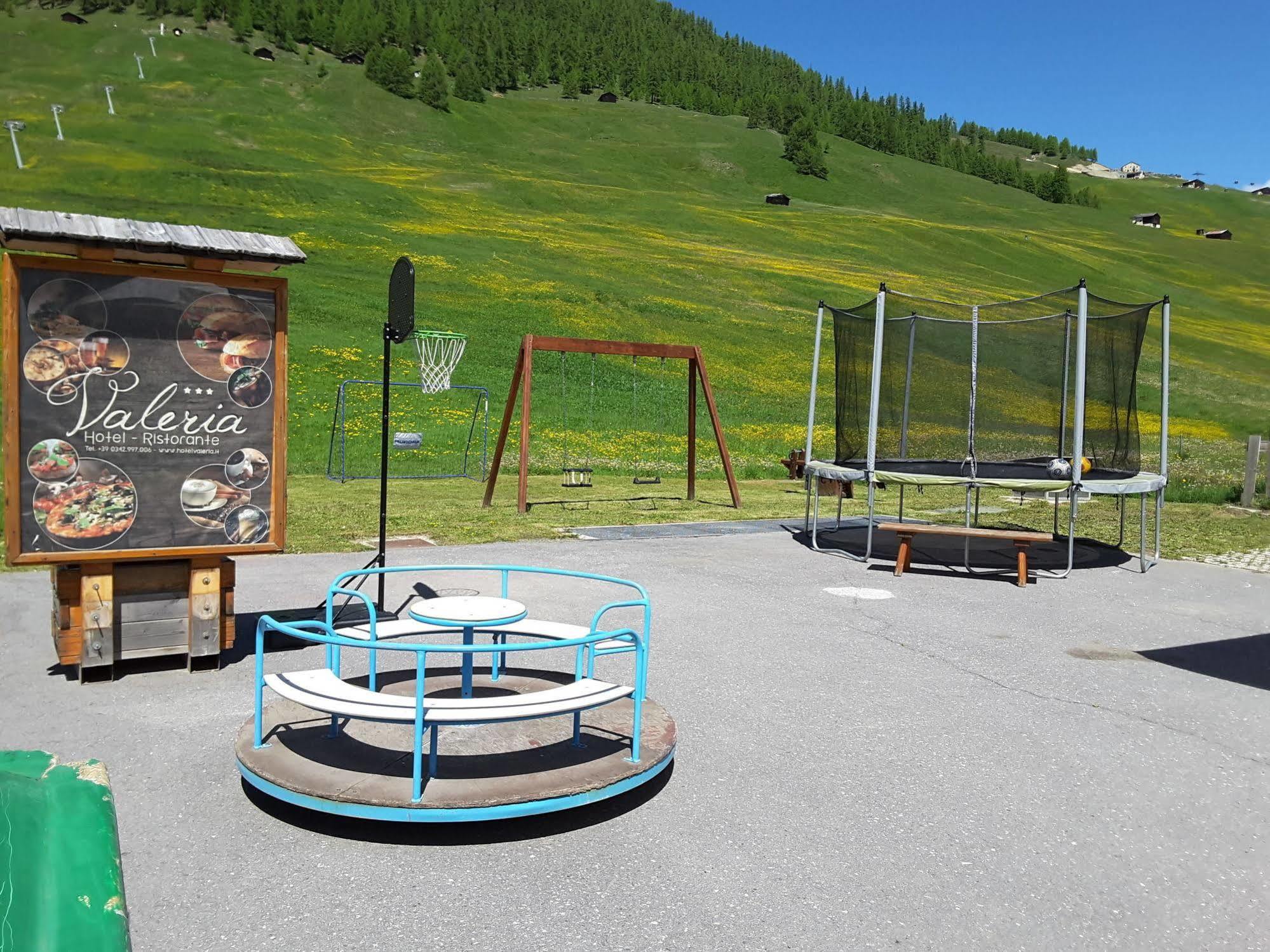Hotel Valeria Livigno Exterior photo